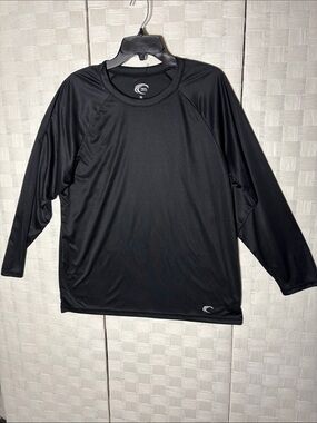 Men's Long Sleeve Performance Tee - Black great for beach